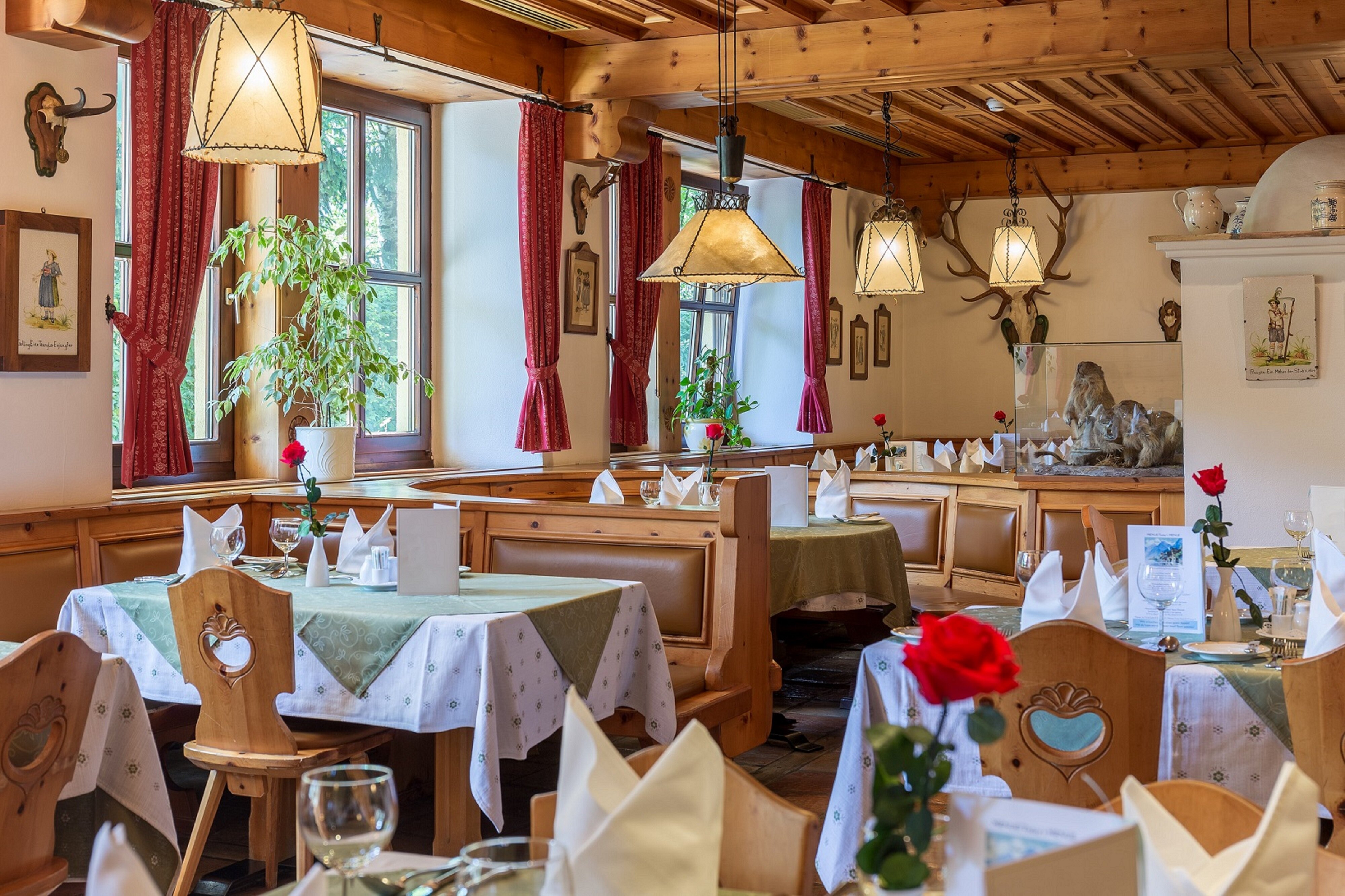 Alpenland St Johann-餐饮