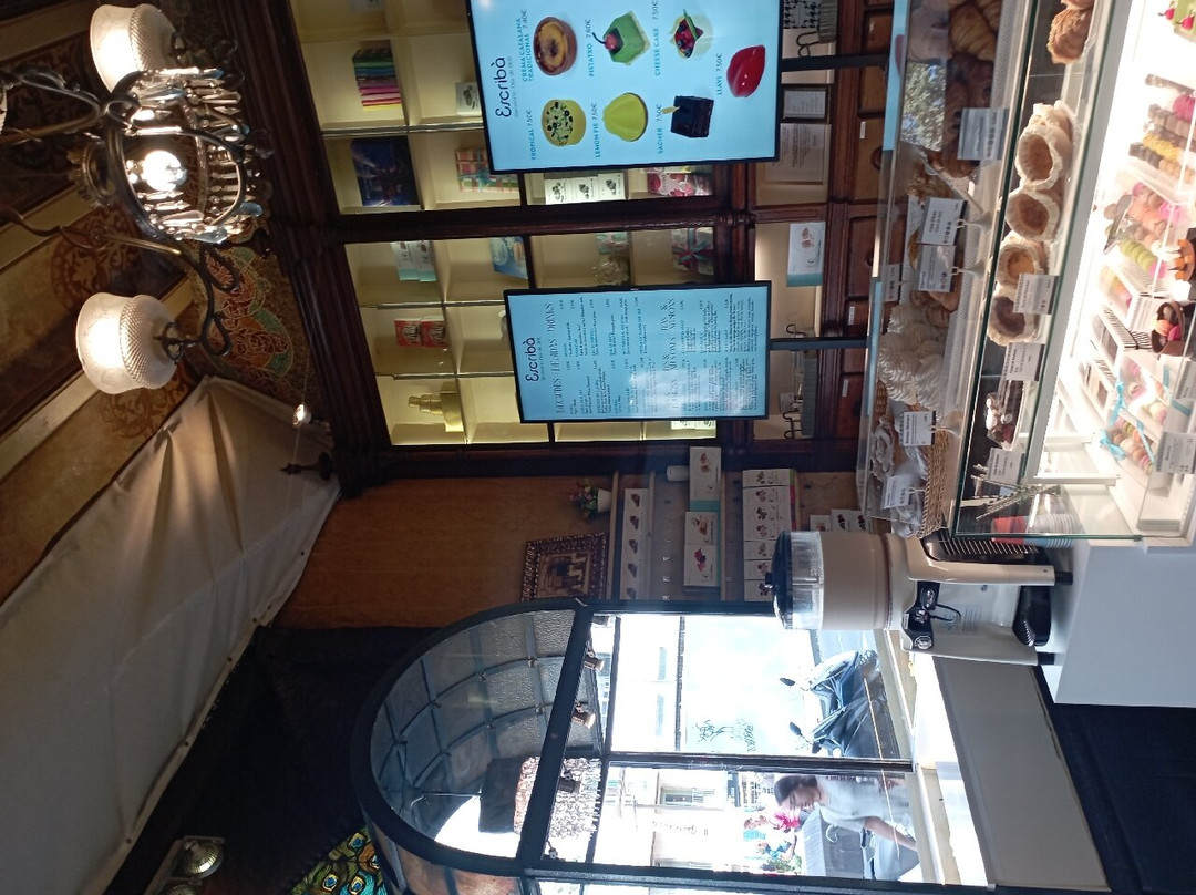 兰布拉艾斯克力瓦咖啡馆-巴塞罗那必去景点