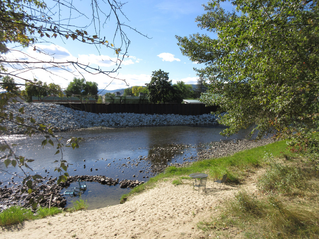 Johnny's Motel主图