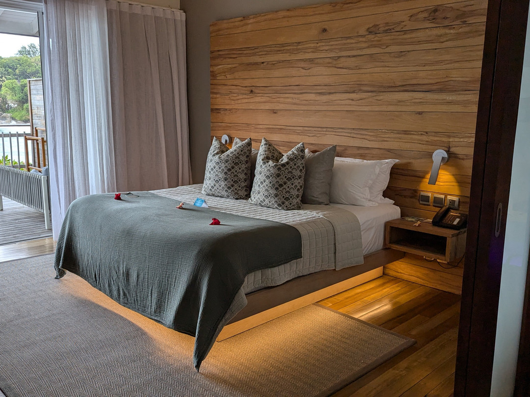 卡尔纳海滩酒店主图