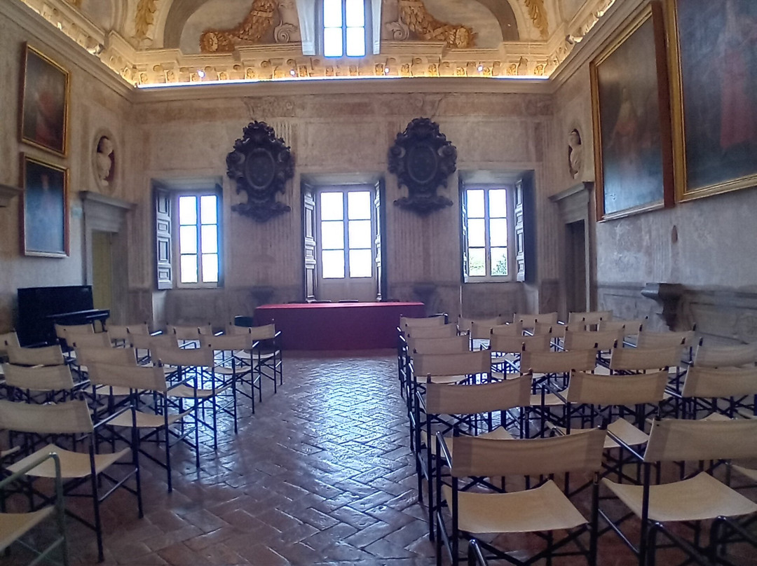 Palazzo Altieri-Oriolo Romano必去景点