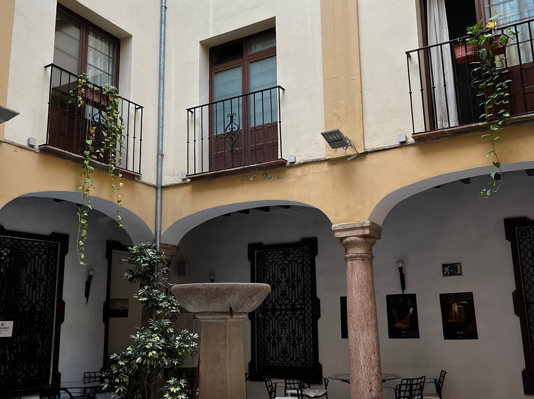 老体育场酒店主图