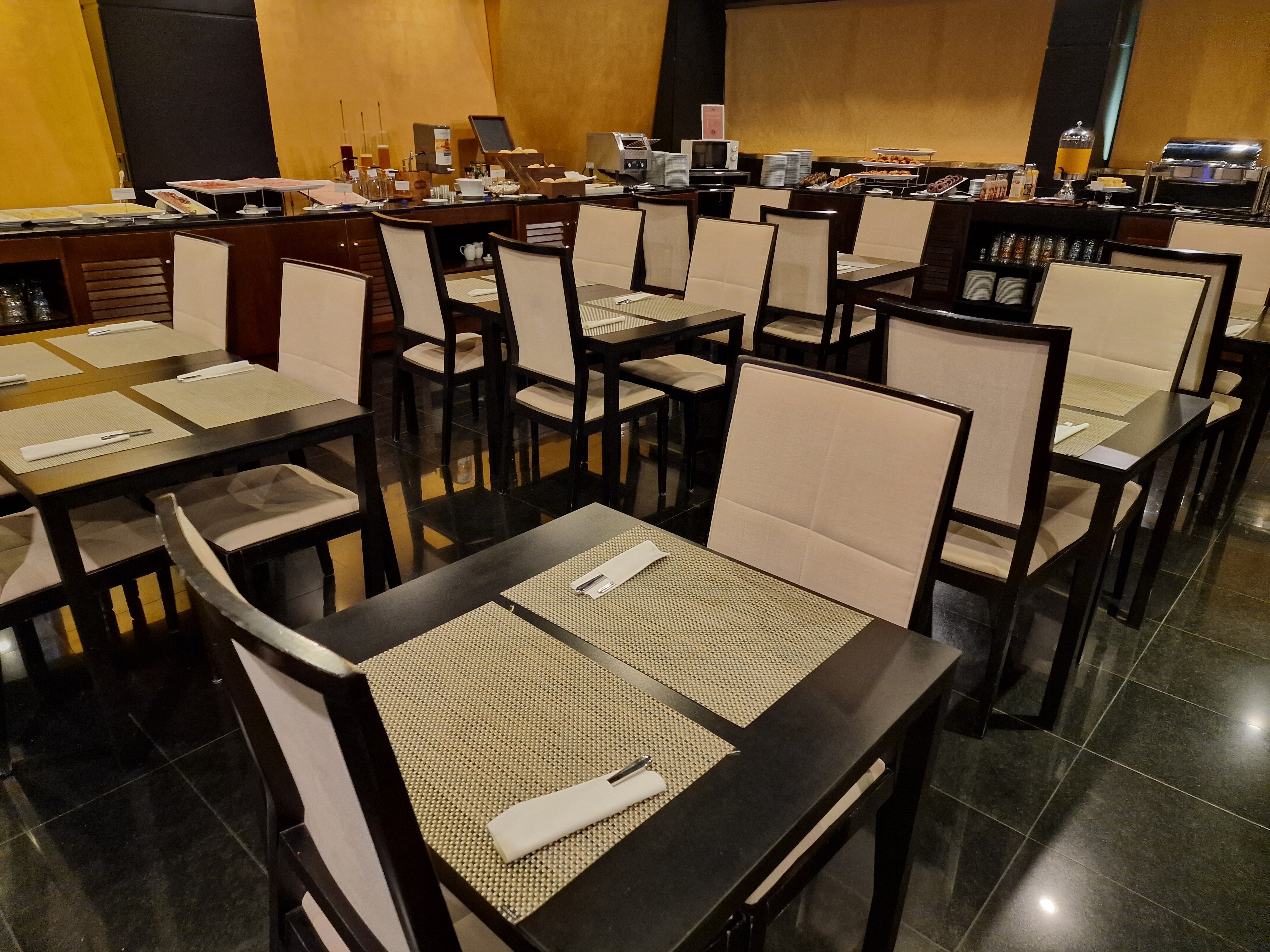 内尔瓦酒店-餐饮