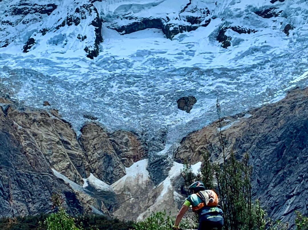 Mirador Punta Olimpica-Carhuaz必去景点