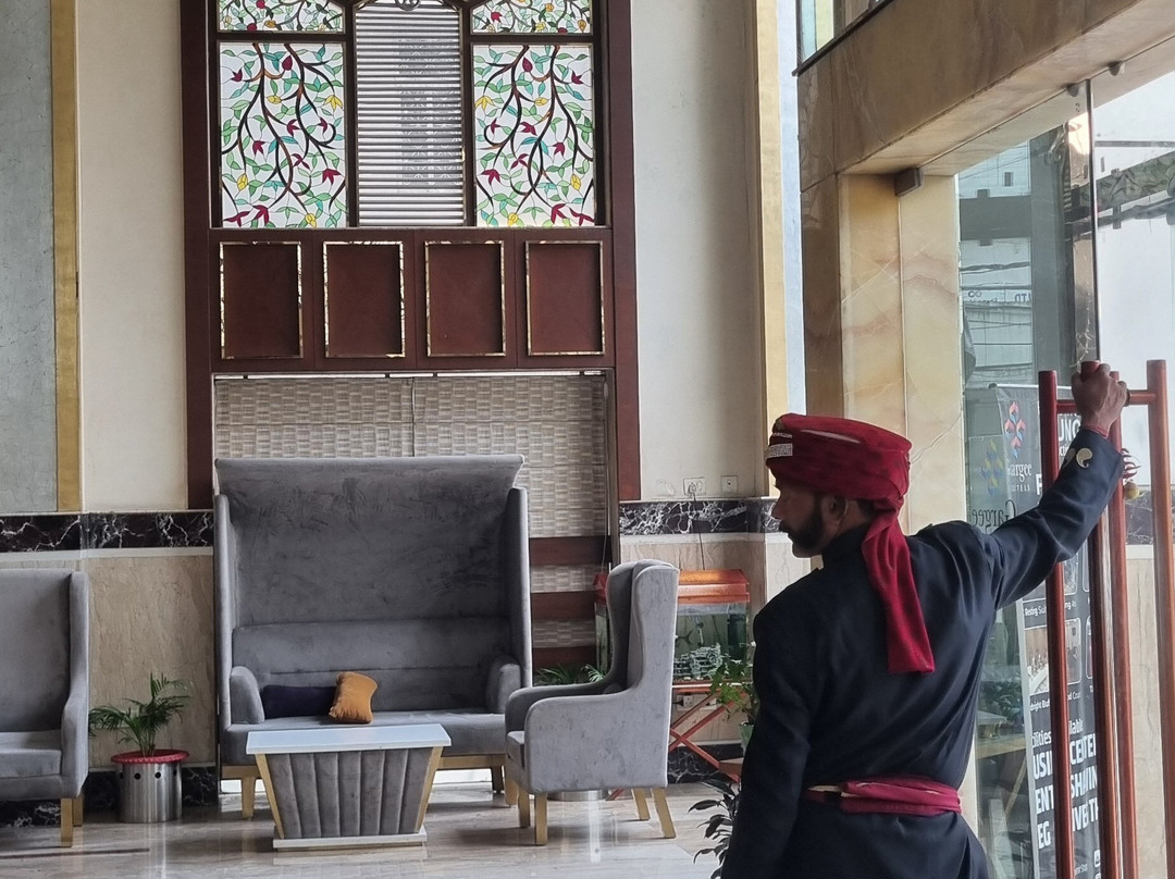 Hotel Gargee Grand主图