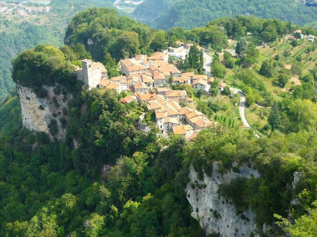 Tuscan Hilltop
