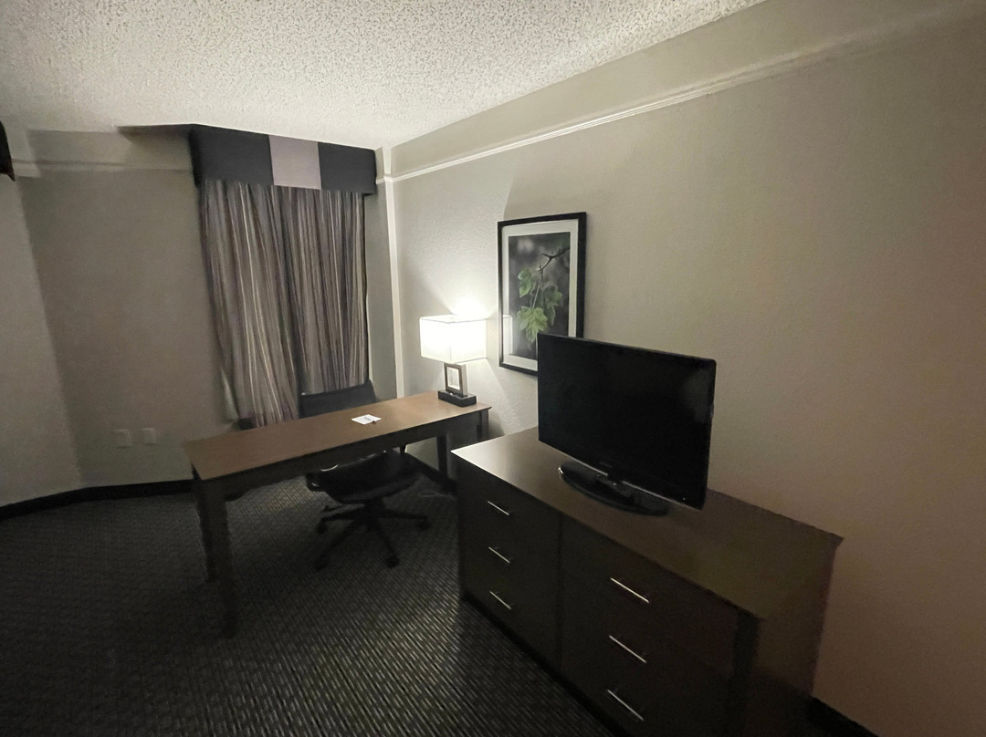 丹佛科技中心拉昆塔温德姆套房酒店主图