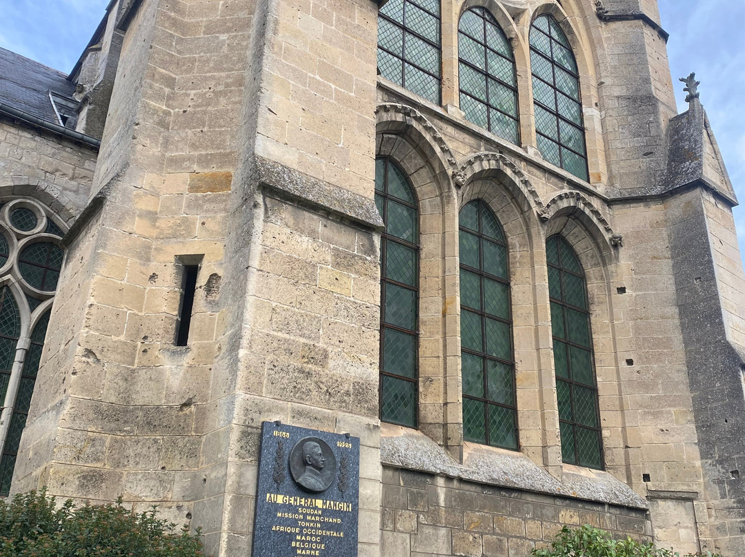 Abbaye St Léger-Soissons必去景点