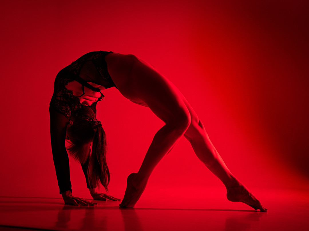 Eros Cabaret Show
