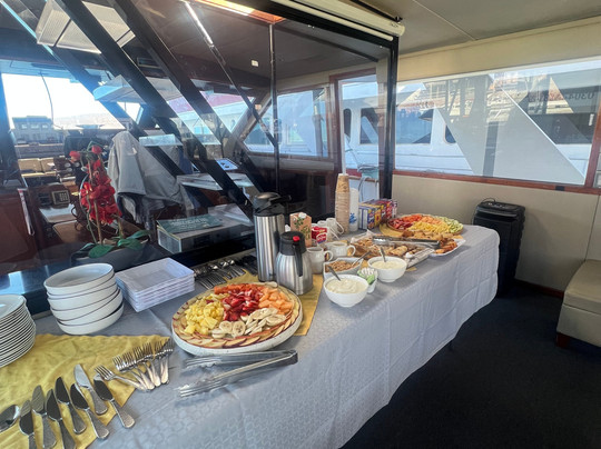 Baja Charters-拉巴斯必去景点