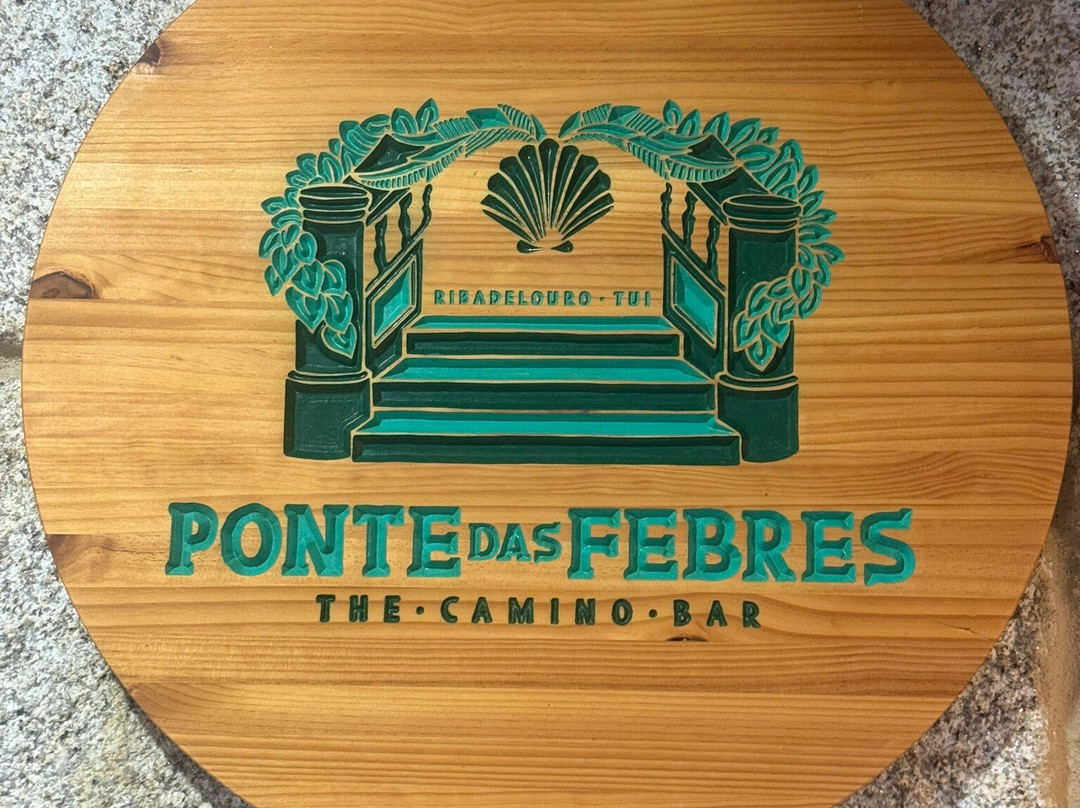 Ponte das febres-图伊必去景点