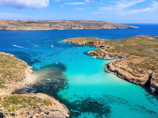 Boat Tours around Comino, Blue Lagoon, Crystal Lagoon, Sea Caves and Elephant Rock-Comino必去景点