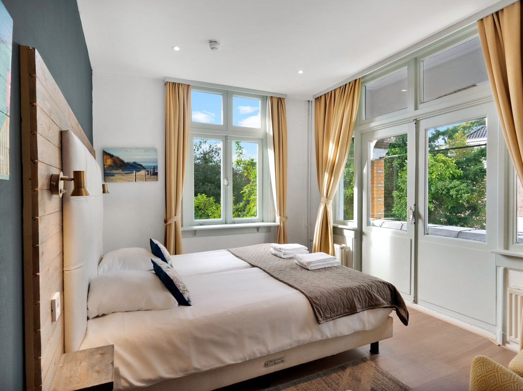 Dijkstra Hotels