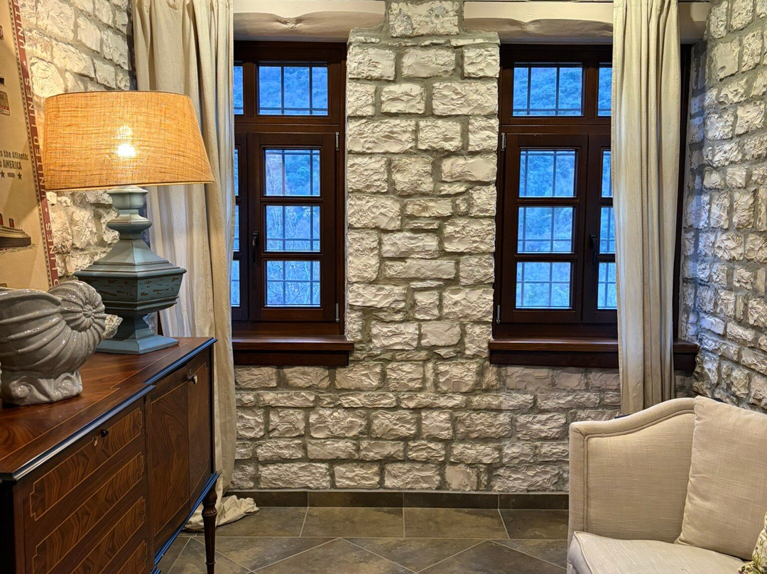 Aberratio Boutique Hotel主图