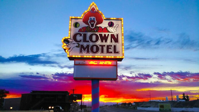 The Clown Motel主图