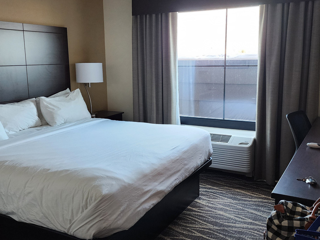 Cobblestone Hotel & Suites – Superior/Duluth主图