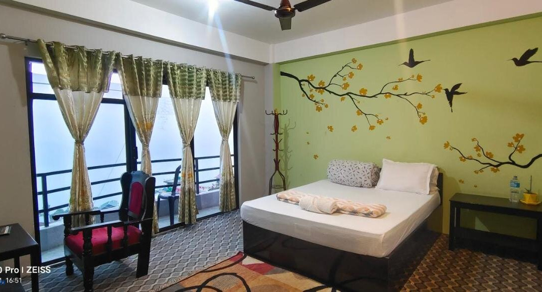 Tamu Hotel And Guest House Kha