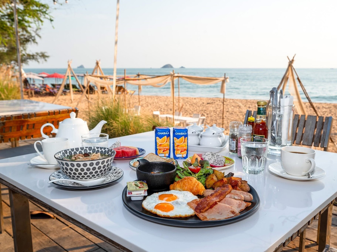 Sanae Beach Hua Hin主图