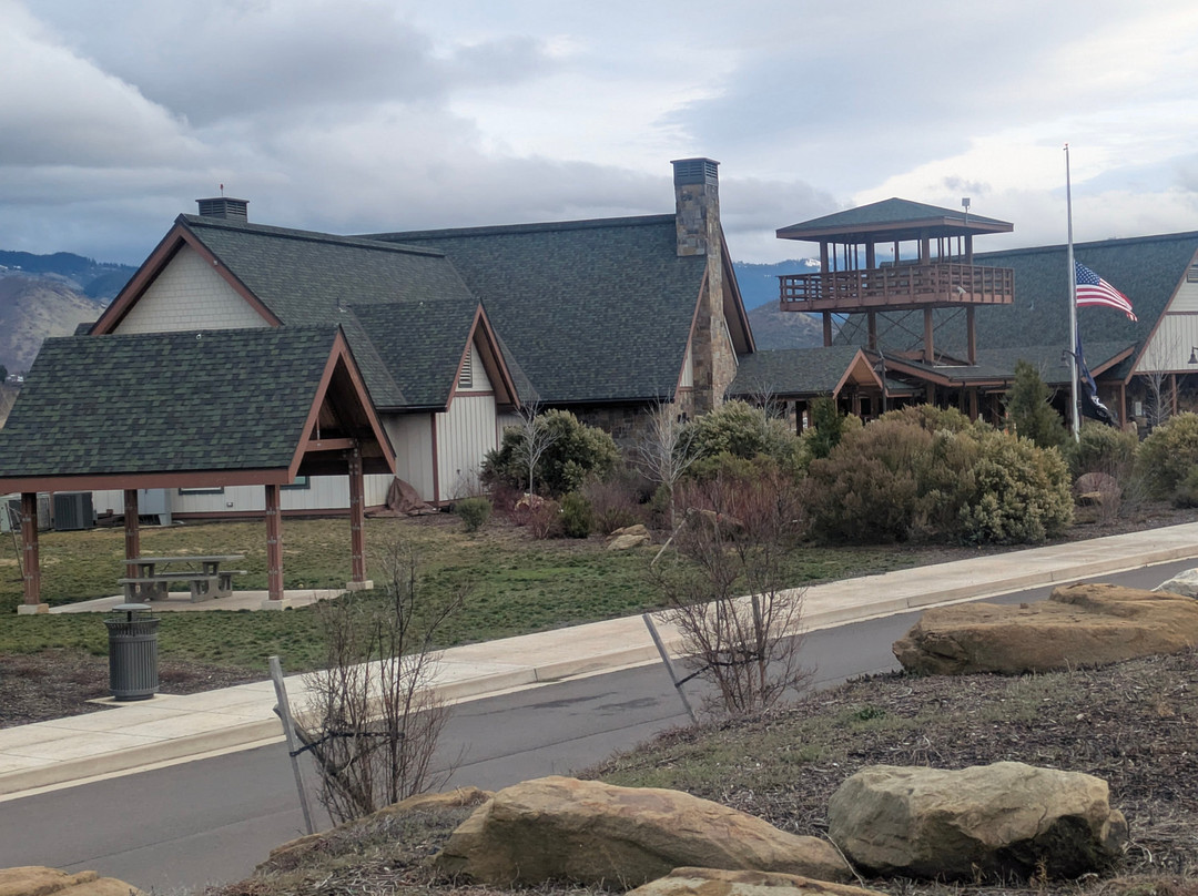 Travel Oregon Welcome Center-阿什兰必去景点