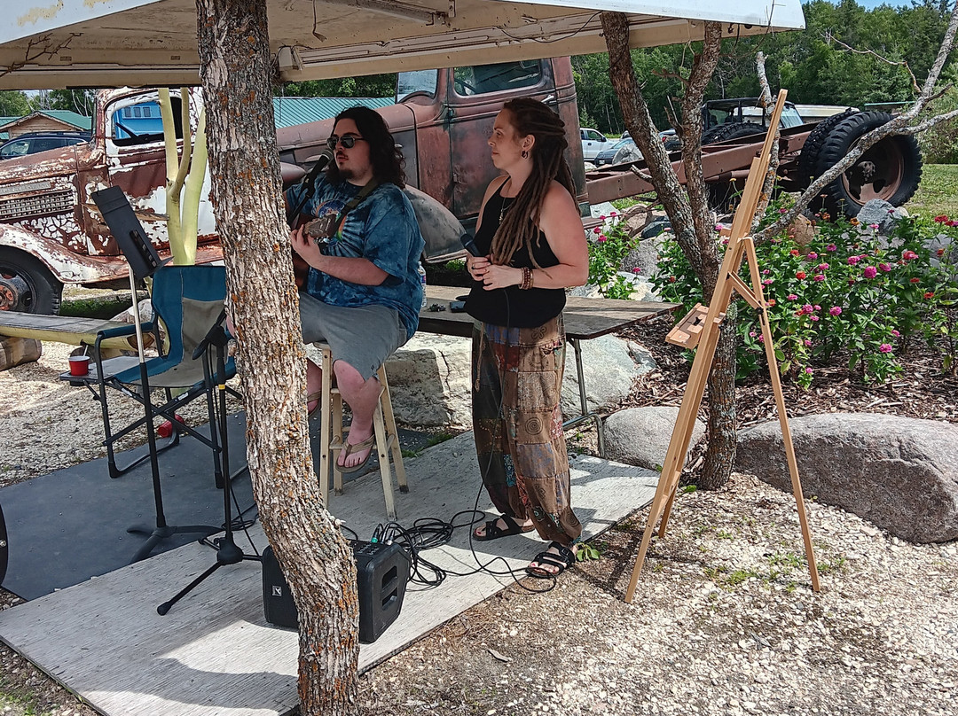 Arnes Farmers Market-基米尼必去景点