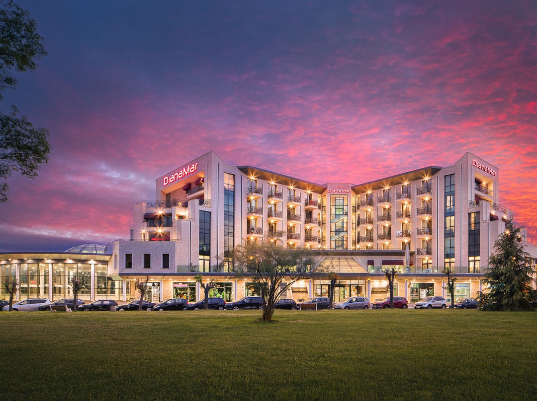 Stara Zagora Province酒店住宿-Balneohotel Dianamar