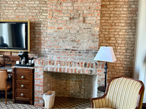 法国市场旅馆主图