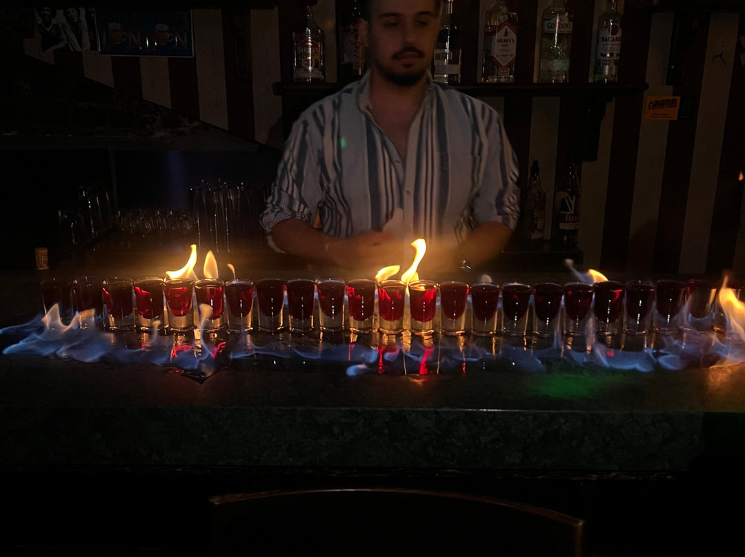 Pub Crawling Istanbul景点图片