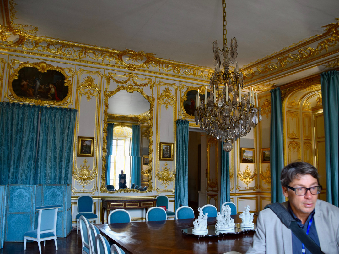 Paris To Versailles Private Tours景点图片
