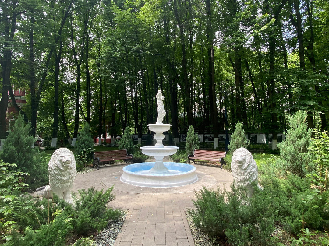 Mikhalkovo Estate景点图片