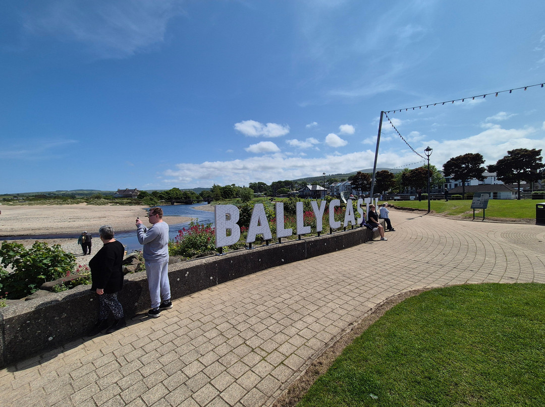 Ballycastle Visitor Information Centre-巴利卡斯尔必去景点