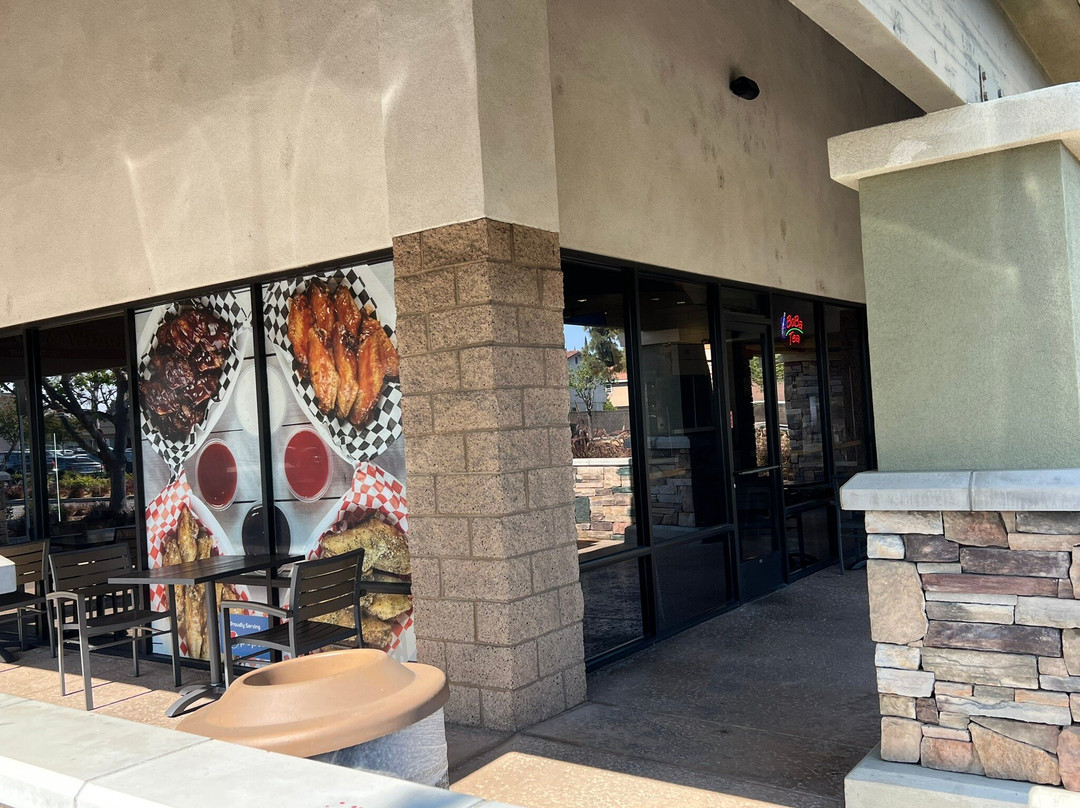 The Poke Co. & Wings