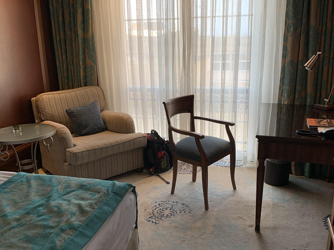 The Arkin Colony Hotel主图