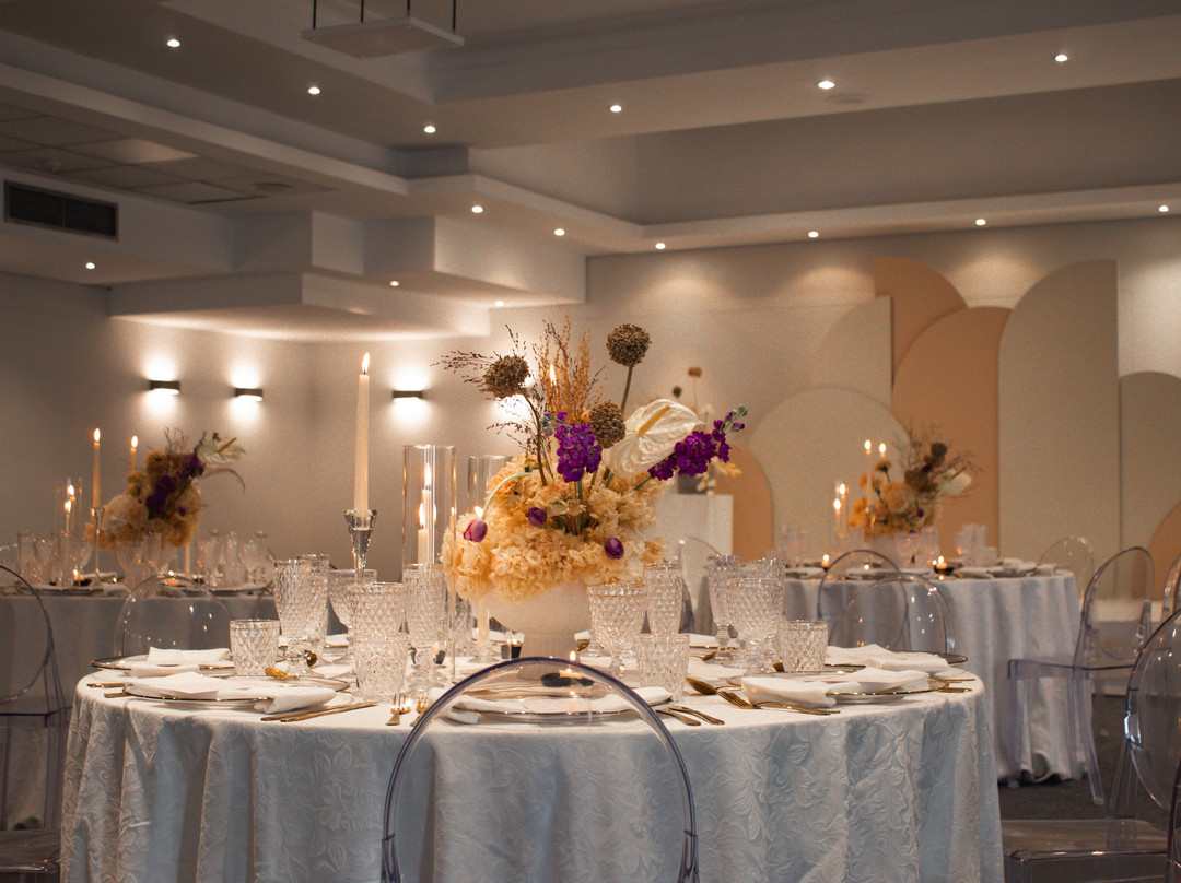 Ocean Breeze Hotel主图