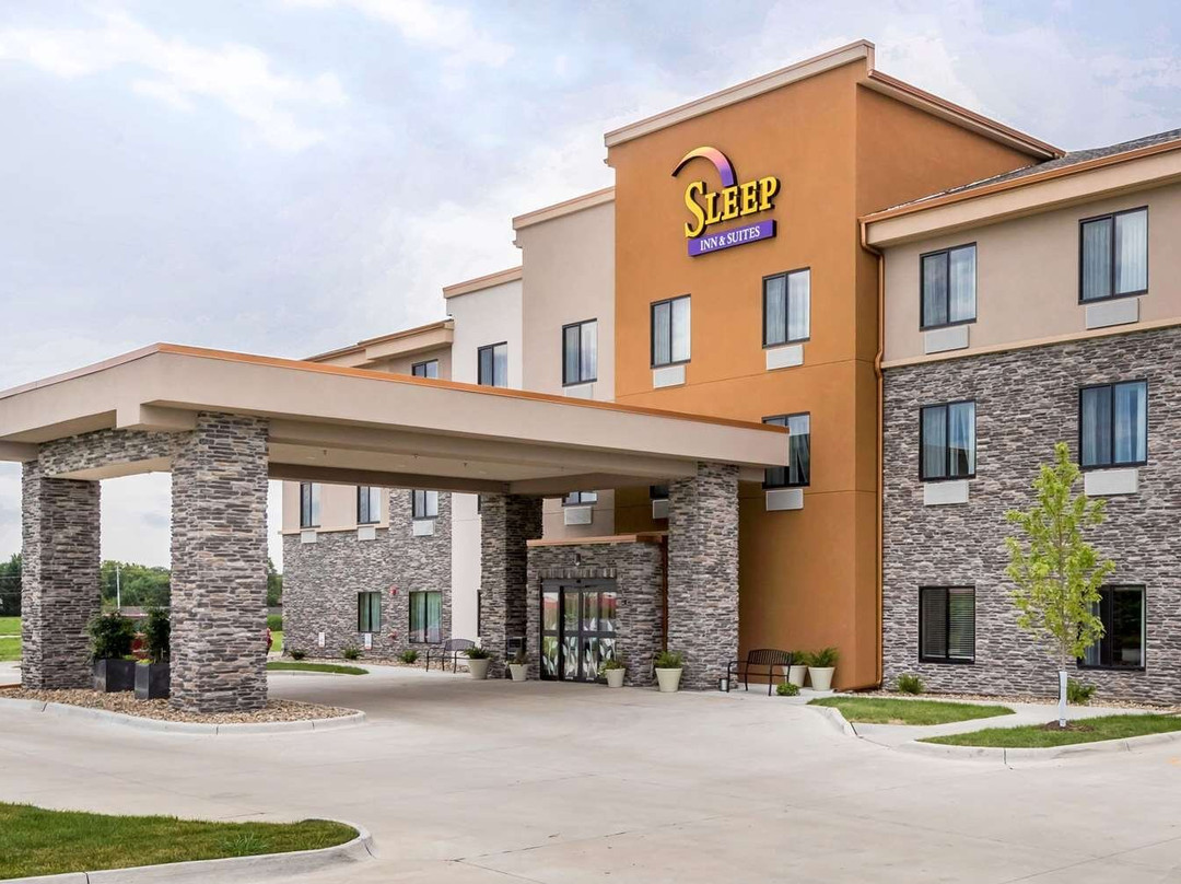 西得梅因酒店住宿-Sleep Inn & Suites West Des Moines Near Jordan Creek