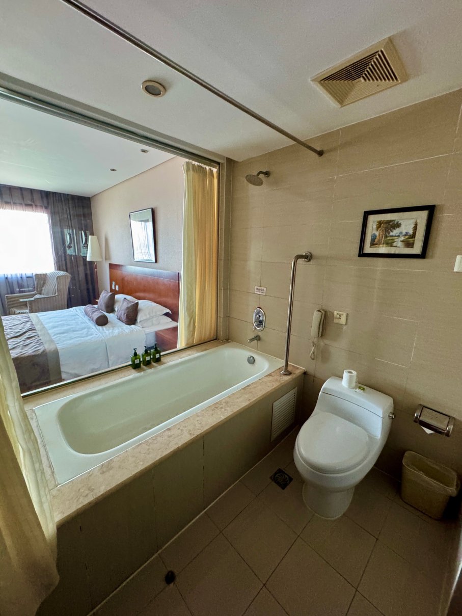 强强北京国际商务酒店-浴室