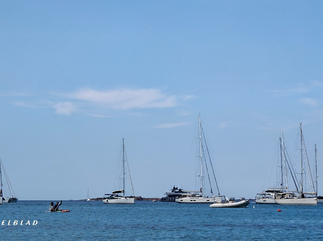 Cala Ghjlgolu-Loiri Porto San Paolo必去景点
