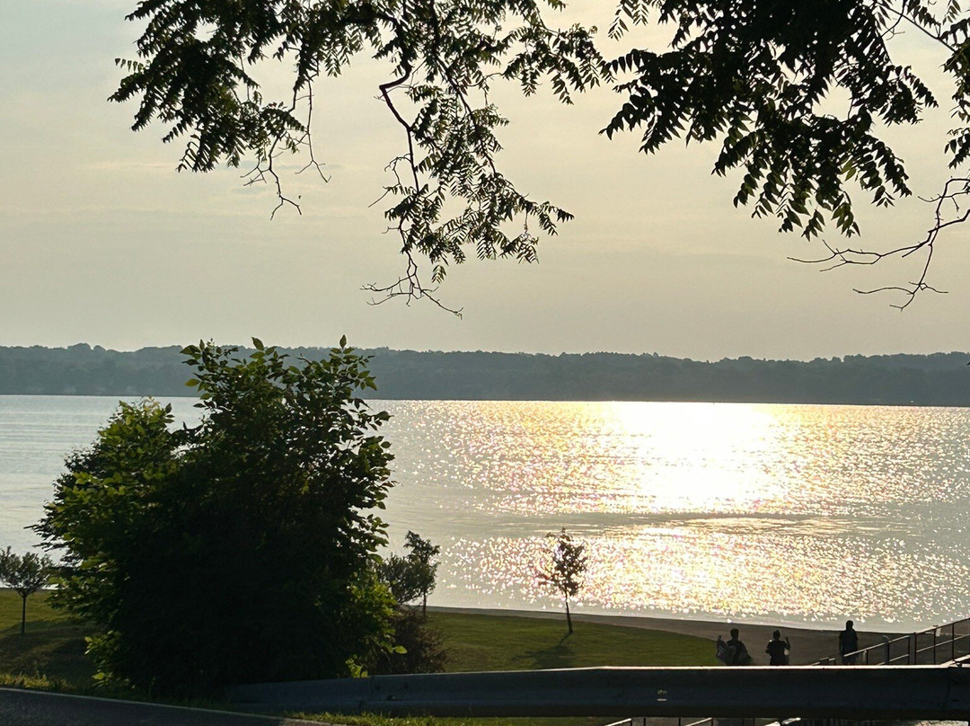 Cayuga Lake State Park-Seneca Falls必去景点