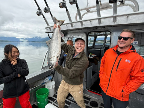 49th Fathom Charters-朱诺必去景点