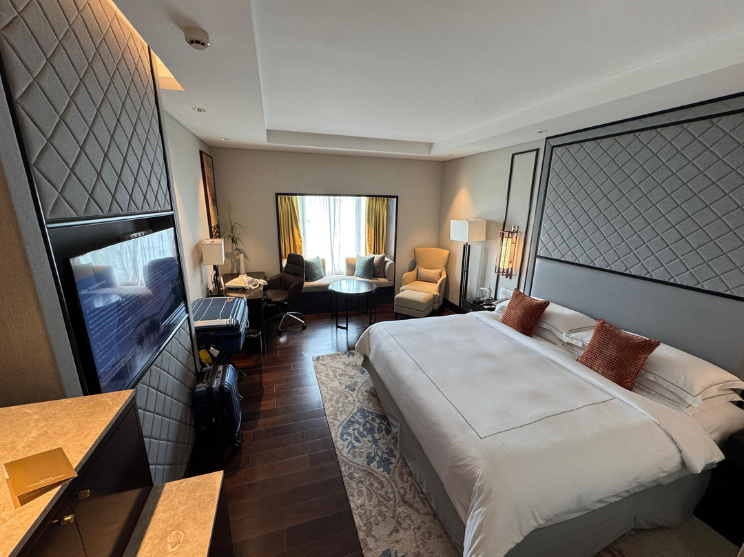 泰姬陵科罗曼德酒店主图