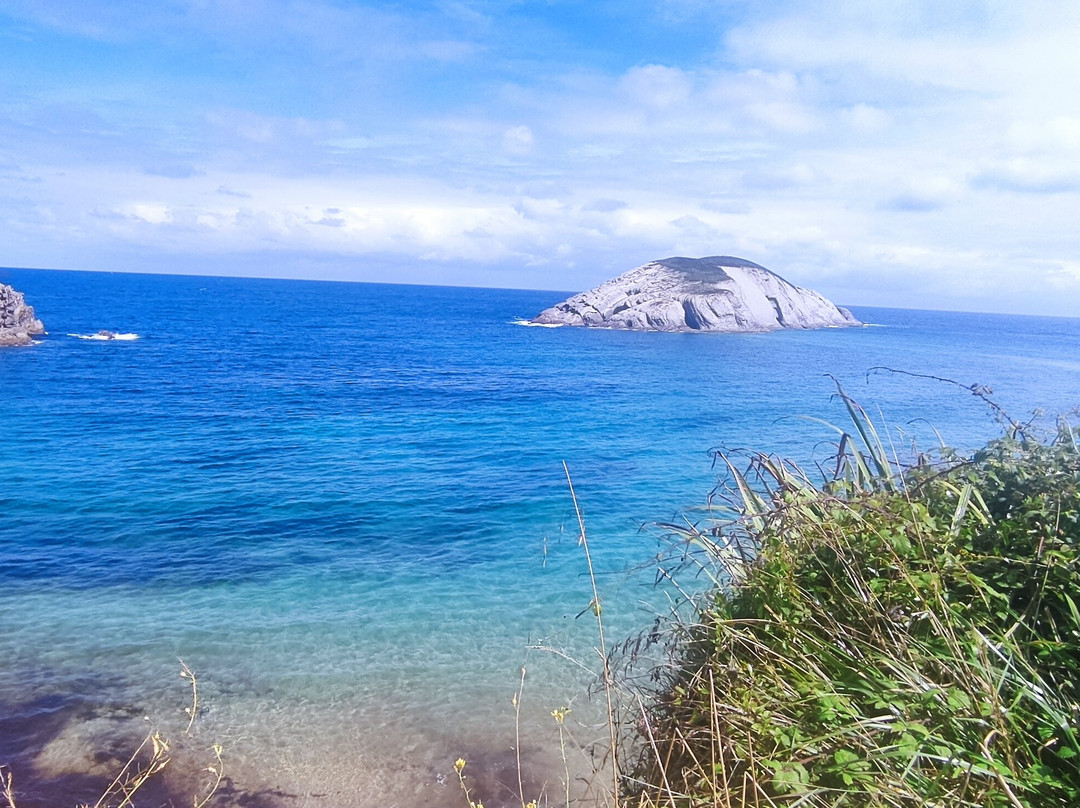 Playa de Covachos-Soto de la Marina必去景点