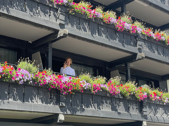 阿尔班霍夫酒店主图