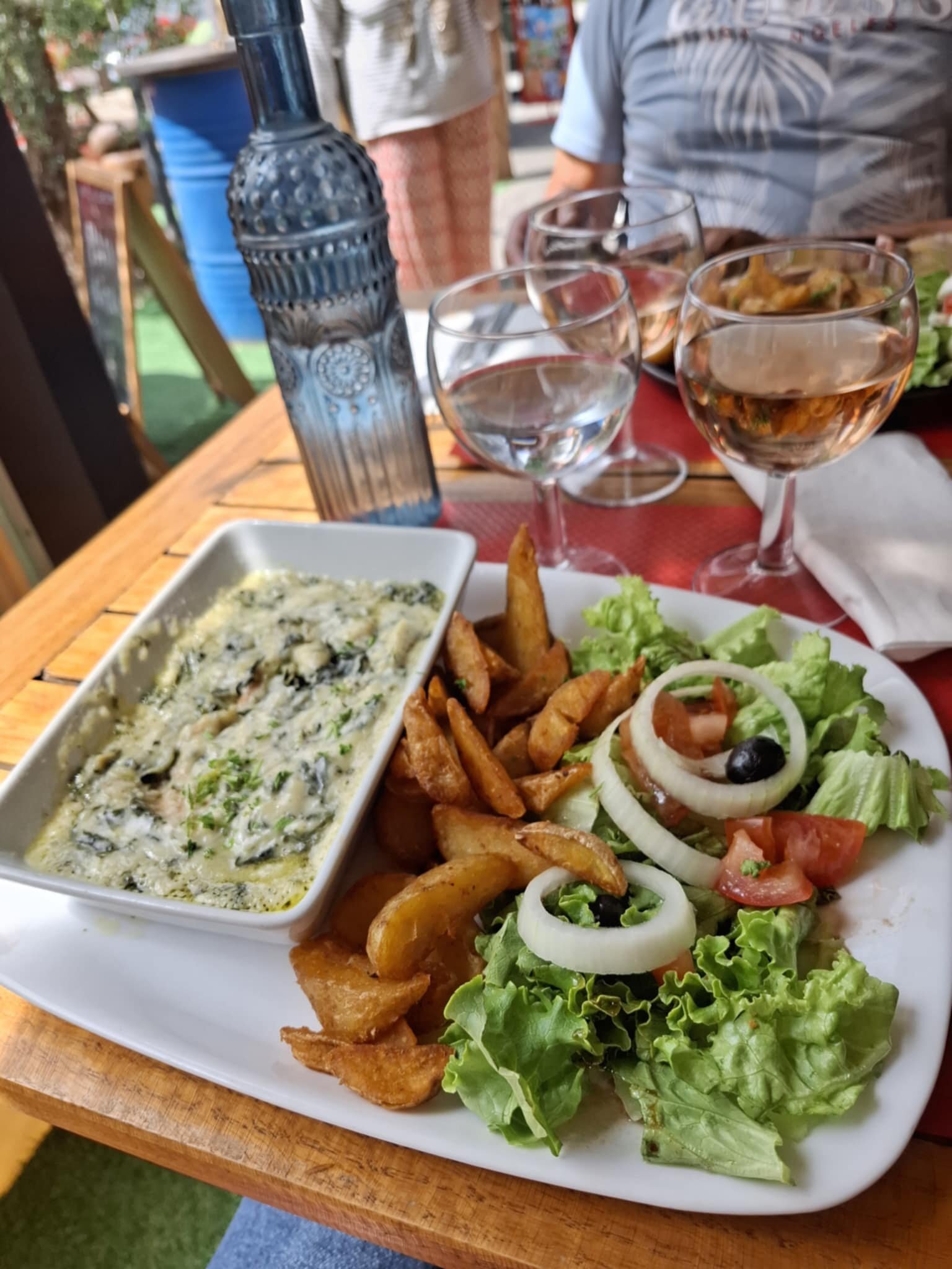 拉特里尼特酒店-官方