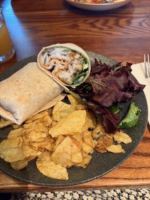 The Elveden Inn主图