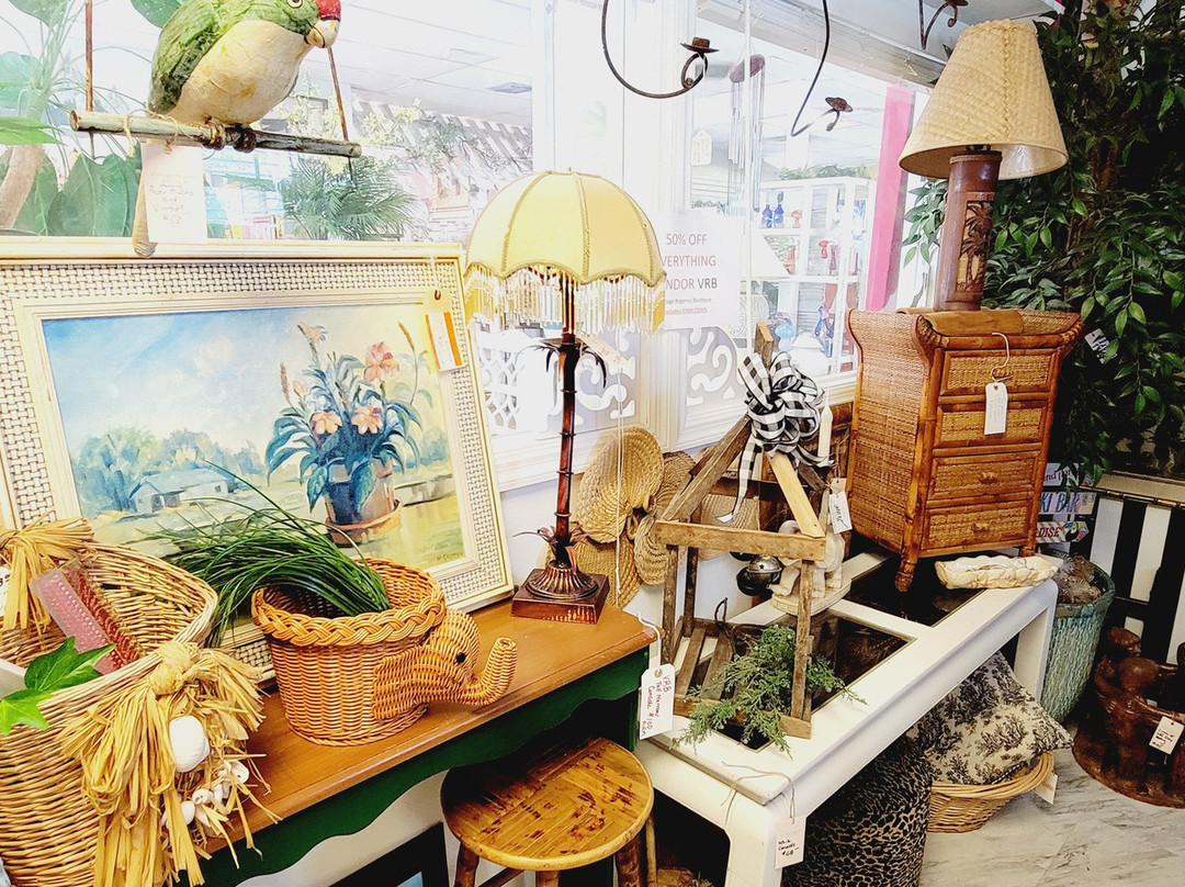 Parrot's Cove Mall-Cocoa必去景点