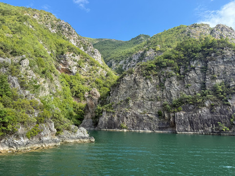 Travel Team Albania-地拉那必去景点