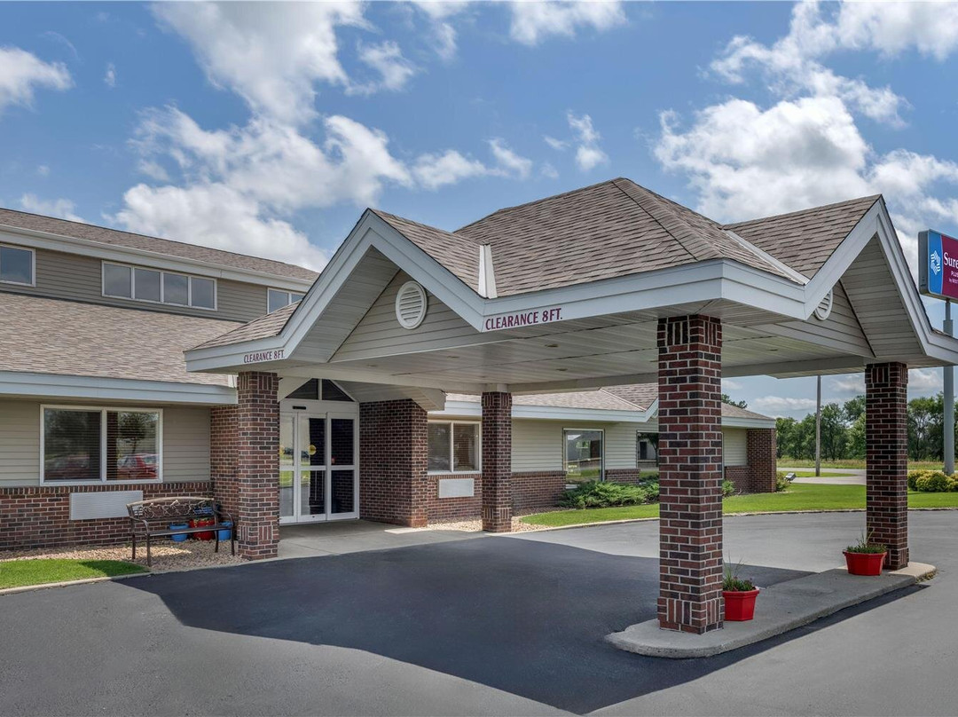 Eden Valley酒店住宿-SureStay Plus Hotel by Best Western Litchfield