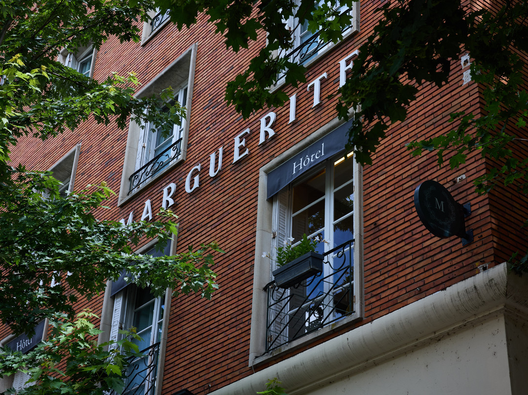 Logis Hôtel Marguerite主图