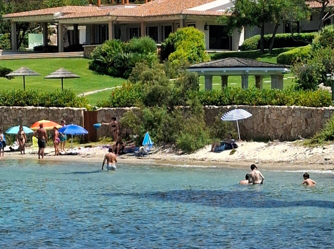 Spiaggia Di Shirley Bassey-Porto Rotondo必去景点