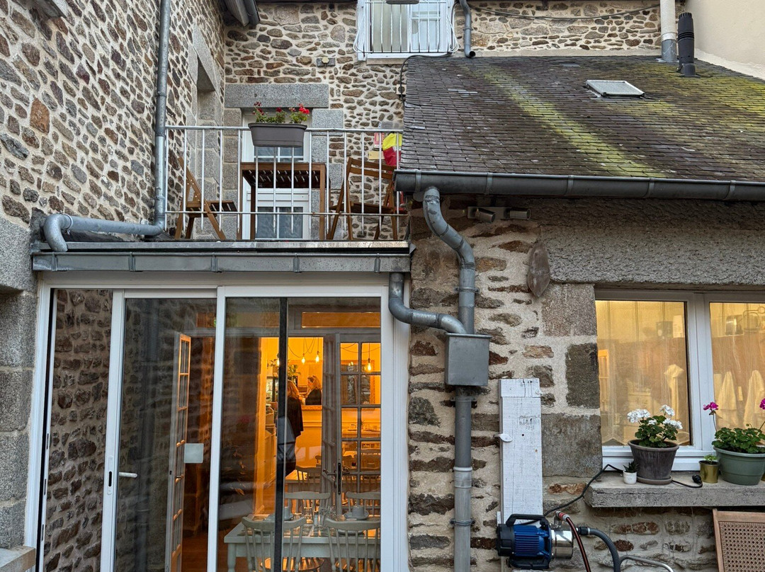 圣 - 马洛门酒店主图