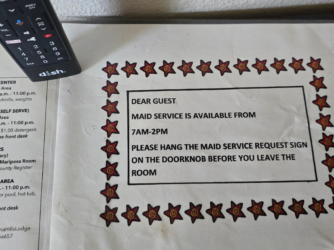 拉古娜山洛奇酒店主图